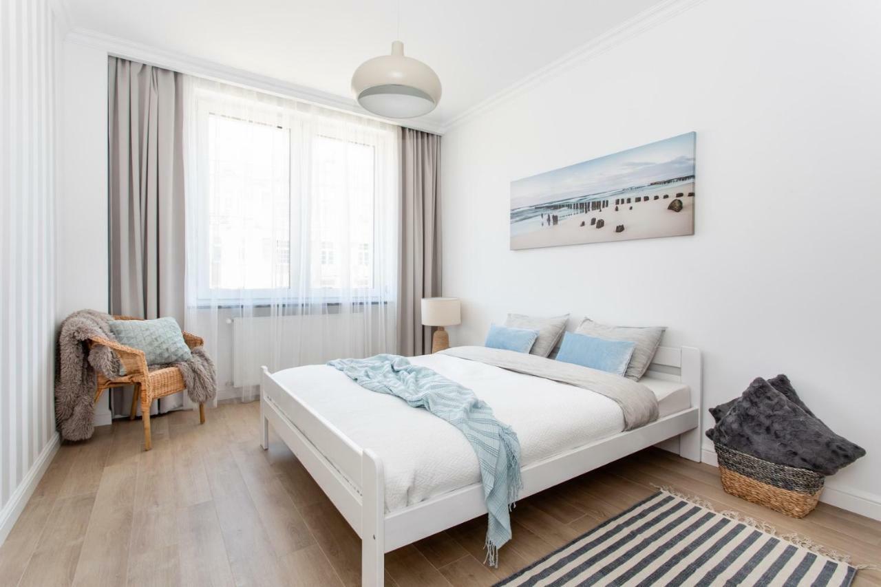Praia Apartments - Srodmiescie Gdynia Swietojanska 2 Sypialnie Εξωτερικό φωτογραφία