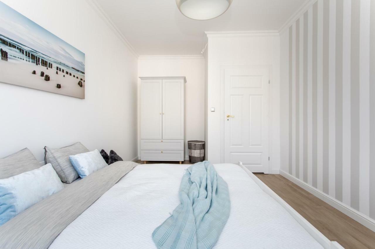 Praia Apartments - Srodmiescie Gdynia Swietojanska 2 Sypialnie Εξωτερικό φωτογραφία