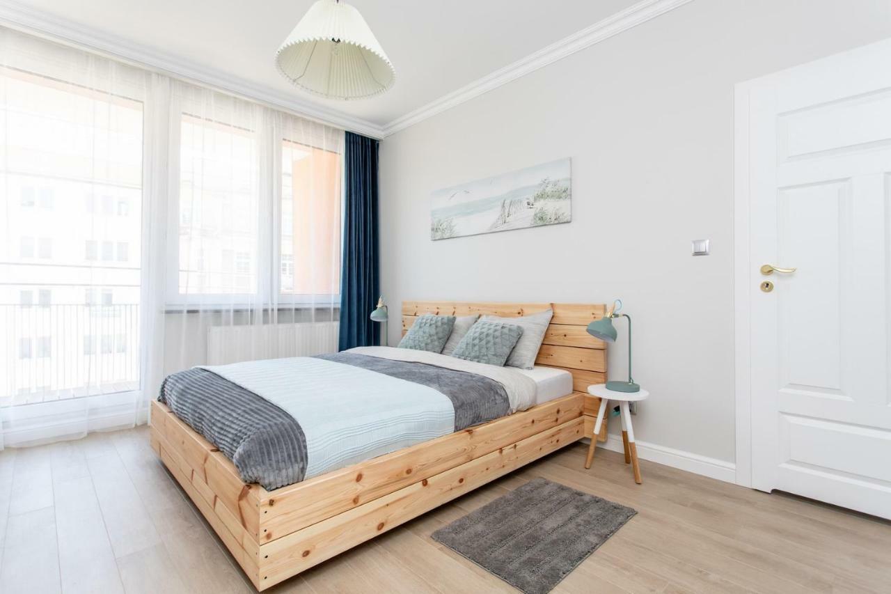 Praia Apartments - Srodmiescie Gdynia Swietojanska 2 Sypialnie Εξωτερικό φωτογραφία